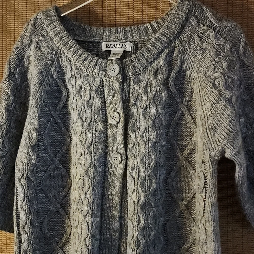Rebel Long Thick Sweater Size Large - Picture 2 of 5